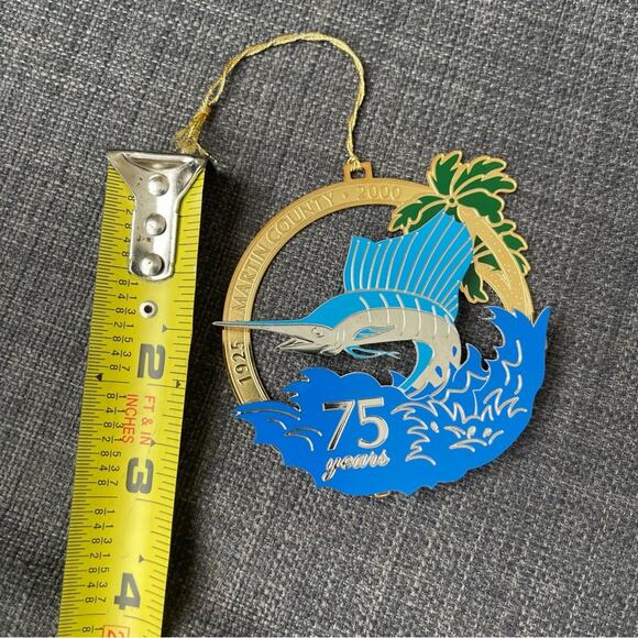 Kiwanis Club Of Stuart Florida 75 Years Brass Ornament 3D - Picture 2 of 5